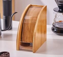 Koffiefilterhouder - Filterzakjeshouder Koffie - Koffiefilterhouder Hout - Elegant Design - Duurzaam 14 Koffiefilterhouder - Filterzakjeshouder Koffie - Koffiefilterhouder Hout - Elegant Design - Duurzaam -Koffieverkoopwinkel 1200x1093 1