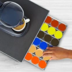 KitchenBrothers Capsulehouder - Met Lade - Dolce Gusto - 36 Cups - Zwart/Zilver -Koffieverkoopwinkel 1200x1200 162