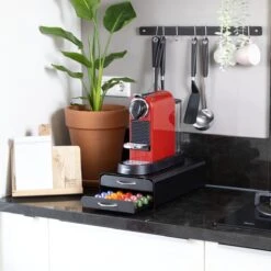 Capsulehouder Met Lade Nespresso - Cups Houder Voor 100 Koffie Capsules - Capsulehouders - RVS - Zwart -Koffieverkoopwinkel 1200x1200 319