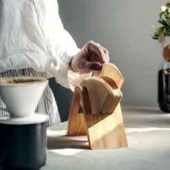 Houten Koffiefilter Houder - Eenvoudig Design - Duurzaam - Geschikt Voor Alle Filters - 120+ Stuks -Koffieverkoopwinkel 1200x1200 371