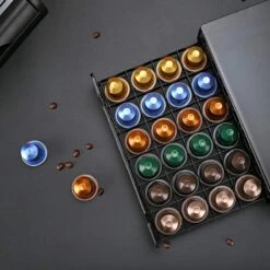 Luxe Capsule Houder Met Lade - Nespresso Koffie Pad En Cups Houder - 60 Stuks 13 Luxe Capsule Houder Met Lade - Nespresso Koffie Pad En Cups Houder - 60 Stuks -Koffieverkoopwinkel 1200x1200 498