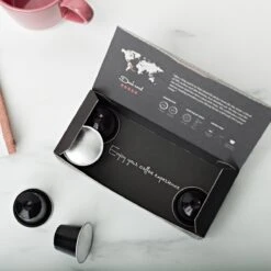 Aroma Club - Nespresso Compatible Capsules (120 St.) - No. 3 Strong George - Intensiteit 5/5 - Espresso - 100% Aluminium Koffiecups 13 Aroma Club - Nespresso Compatible Capsules (120 St.) - No. 3 Strong George - Intensiteit 5/5 - Espresso - 100% Aluminium Koffiecups -Koffieverkoopwinkel 1200x1200 862