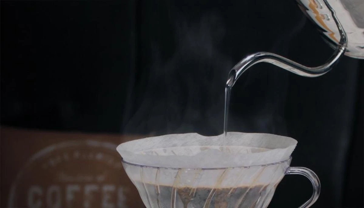 Hario Dripper V60-02 Kunststof - Transparant 4 Hario Dripper V60-02 Kunststof - Transparant - Afbeelding 2