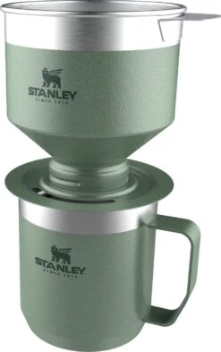 Stanley The Perfect-Brew Pour Over - Koffiefilterhouder- Hammertone Green -Koffieverkoopwinkel 755x1200