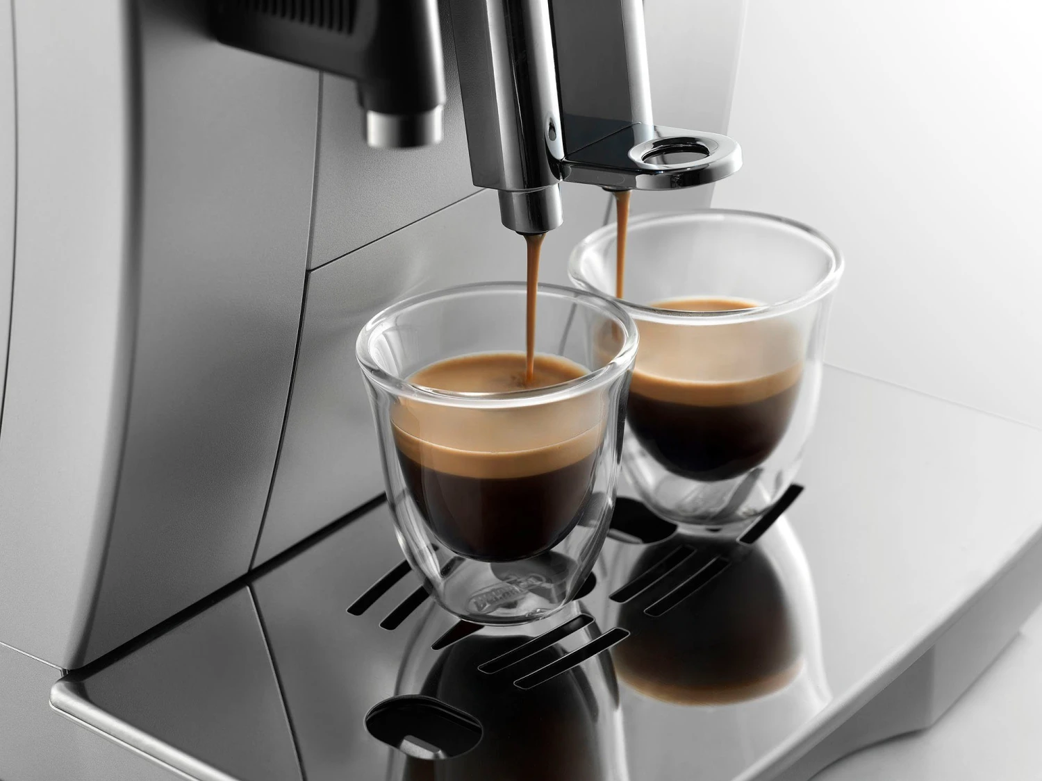 De'Longhi Volautomatisch Koffiezetapparaat ECAM 23.466.S, Met Lattecrema Melksysteem, Zilver 6 De'Longhi Volautomatisch Koffiezetapparaat ECAM 23.466.S, Met Lattecrema Melksysteem, Zilver - Afbeelding 4