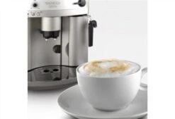De'Longhi Volautomatisch Koffiezetapparaat Magnifica ESAM 3200.S, Met Melkopschuimtuit, Kegelmaalwerk 13 Treden, Uitneembare Koffiezet-unit, 2-kopjesfunctie, In Zilverkleur -Koffieverkoopwinkel delonghi volautomatisch koffiezetapparaat magnifica esam 3200s met melkopschuimtuit kegelmaalwerk 13 treden uitneembare koffiezet unit 2 kopjesfunctie in zilverkleur zilver 16