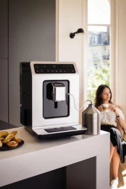 Krups Volautomatisch Koffiezetapparaat EA891D Evidence -Koffieverkoopwinkel krups volautomatisch koffiezetapparaat ea891d evidence zilver 18