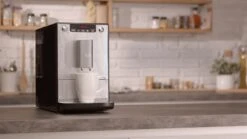 Melitta Volautomatisch Koffiezetapparaat Solo® E 950-111, Organic Silver, Perfect Voor Caffè Crema & Espresso, Slechts 20 Cm Breed -Koffieverkoopwinkel melitta volautomatisch koffiezetapparaat solo e 950 111 organic silver perfect voor caffe crema espresso slechts 20 cm breed zilver 12