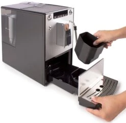 Melitta Volautomatisch Koffiezetapparaat Solo® & Milk E953-202, Zilver/zwart, Caffè Crema & Espresso Per One Touch, Zuigmond Voor Melkschuim 32 Melitta Volautomatisch Koffiezetapparaat Solo® & Milk E953-202, Zilver/zwart, Caffè Crema & Espresso Per One Touch, Zuigmond Voor Melkschuim -Koffieverkoopwinkel melitta volautomatisch koffiezetapparaat solo milk e953 202 zilver zwart caffe crema espresso per one touch zuigmond voor melkschuim zilver 10